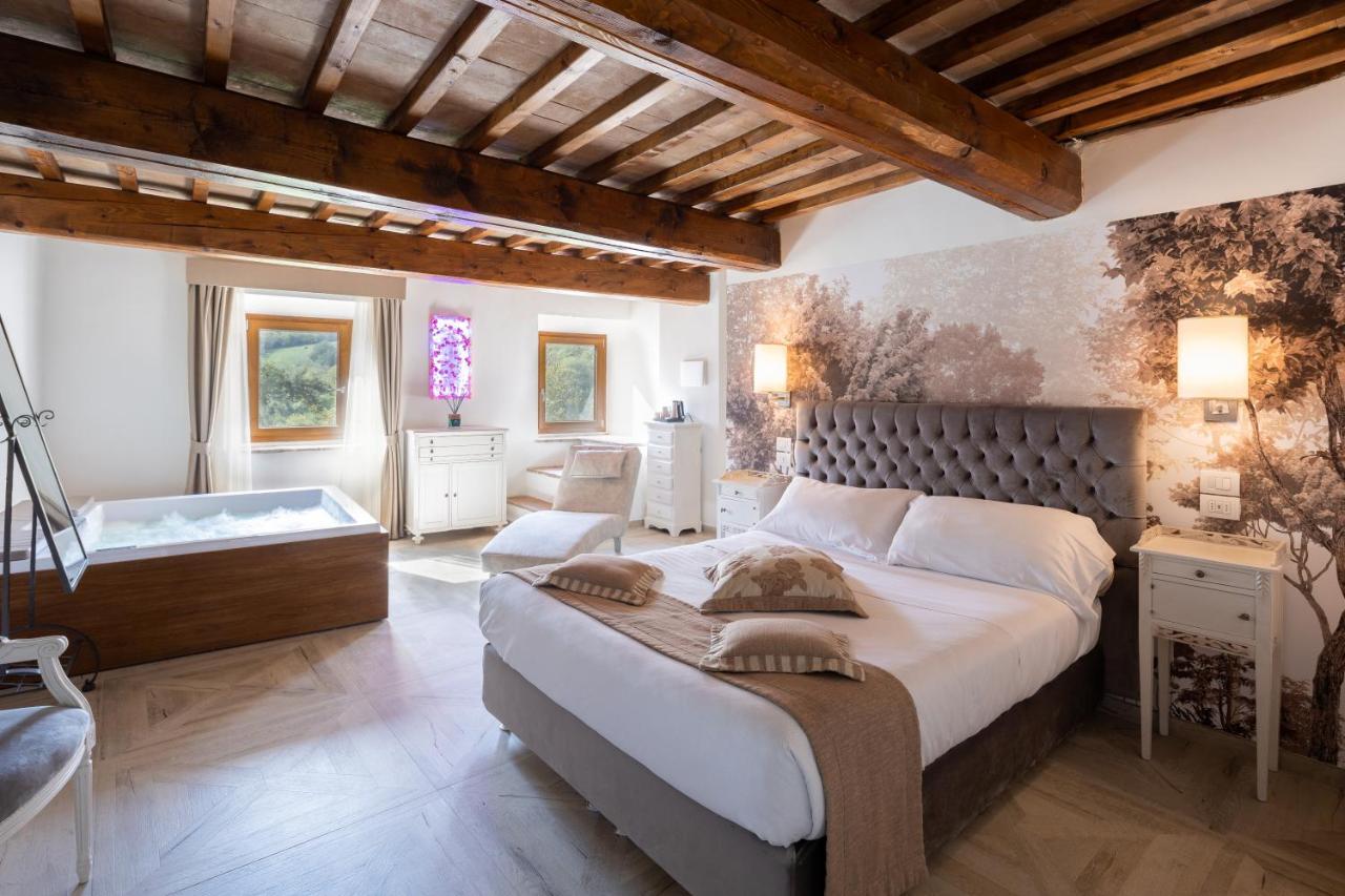 Il Castelluccio Country Resort Restaurant & Spa باربيرينو دي موجيلو المظهر الخارجي الصورة