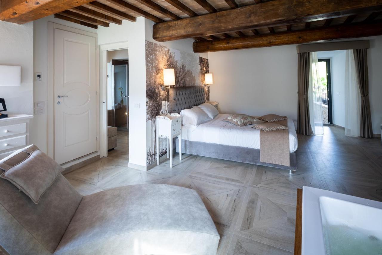 Il Castelluccio Country Resort Restaurant & Spa باربيرينو دي موجيلو المظهر الخارجي الصورة