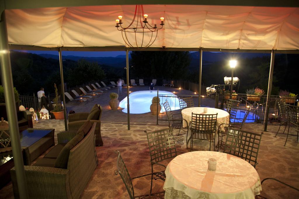 Il Castelluccio Country Resort Restaurant & Spa باربيرينو دي موجيلو المظهر الخارجي الصورة