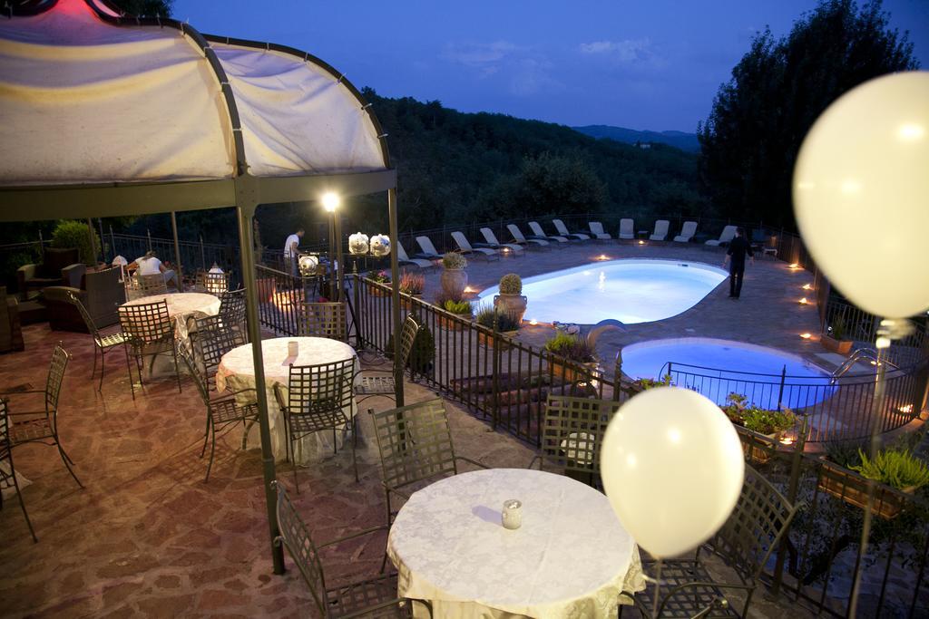 Il Castelluccio Country Resort Restaurant & Spa باربيرينو دي موجيلو المظهر الخارجي الصورة