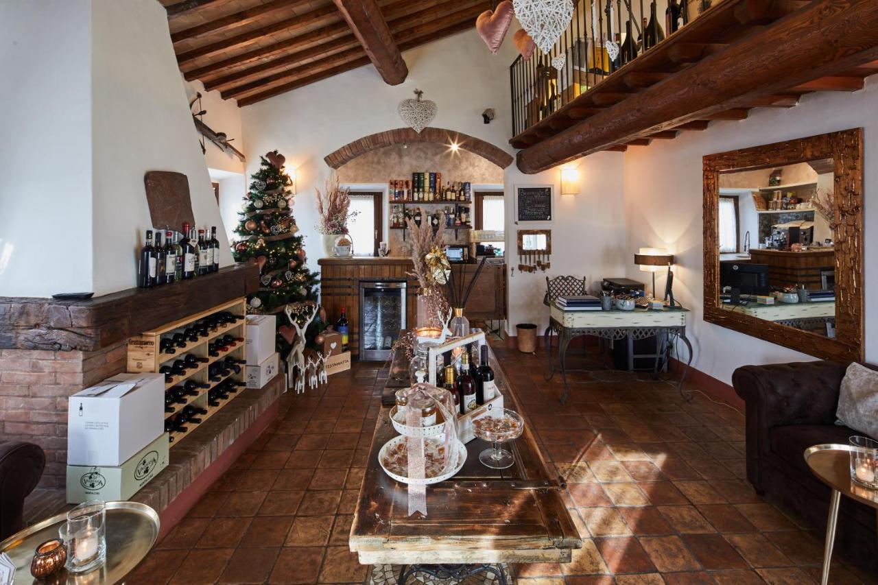 Il Castelluccio Country Resort Restaurant & Spa باربيرينو دي موجيلو المظهر الخارجي الصورة